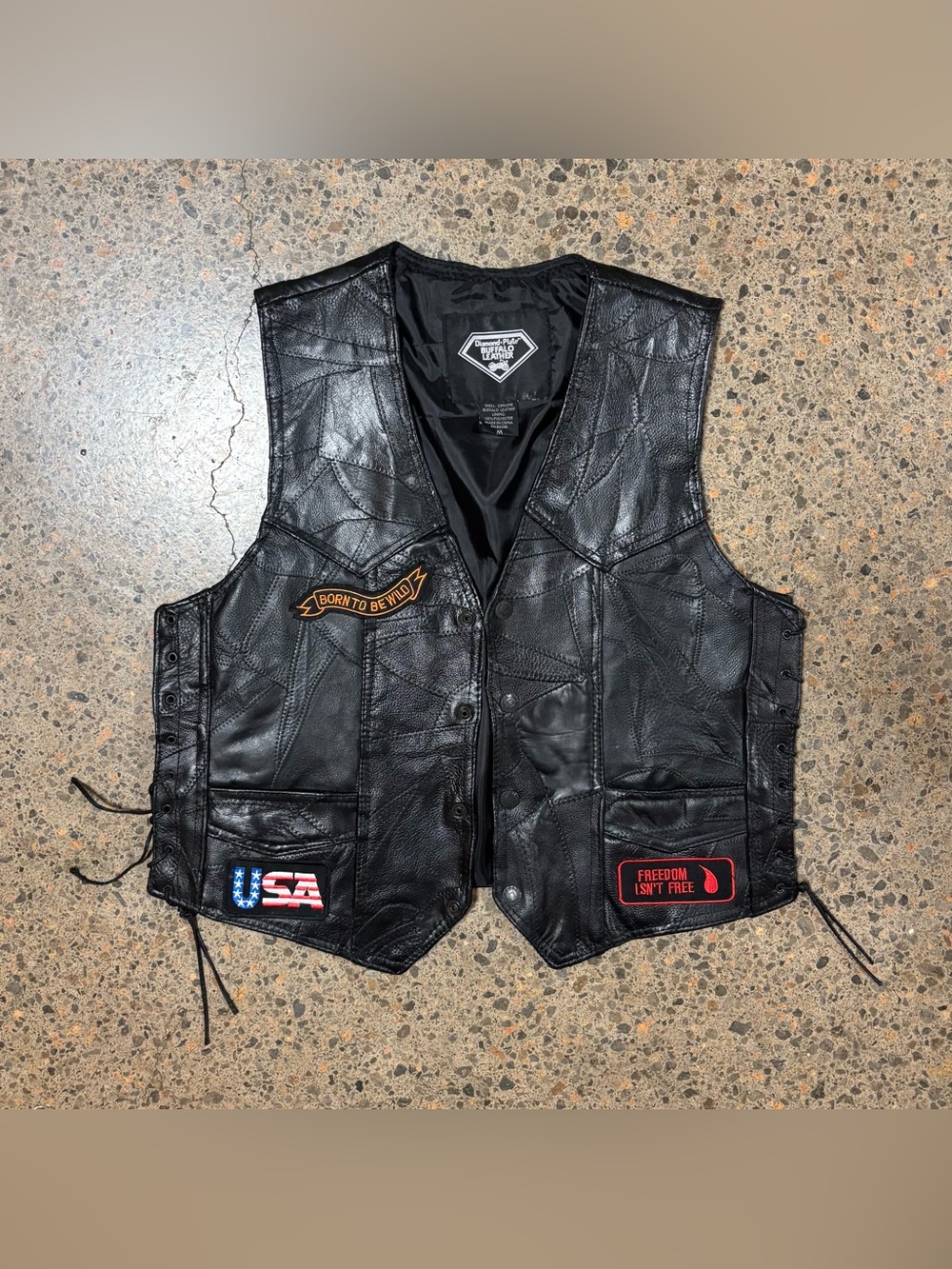 Diamond Plate Buffalo Leather Biker Vest (Medium) Black, Embroidered Patches